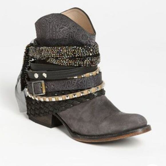 Freebird by Steven Shoes - FREEBIRD by Steven Black Leather Boots MEZCAL Ankle Boots Size 6 EUC